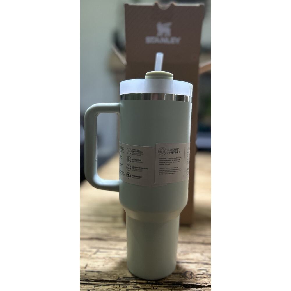 Stanley Mist Green 40oz Cup - Picture 2 of 4